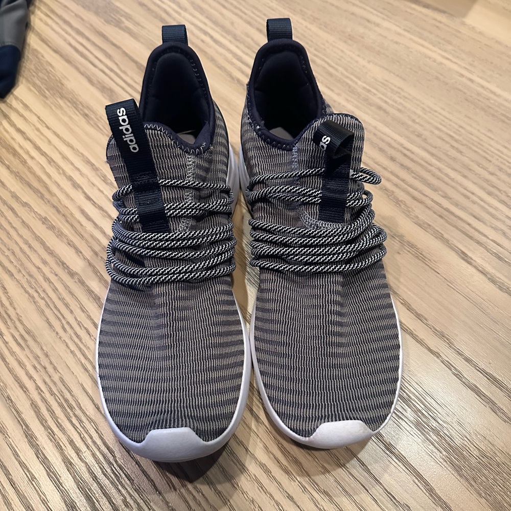 Adidas Cloudfoam Comfort Sneakers